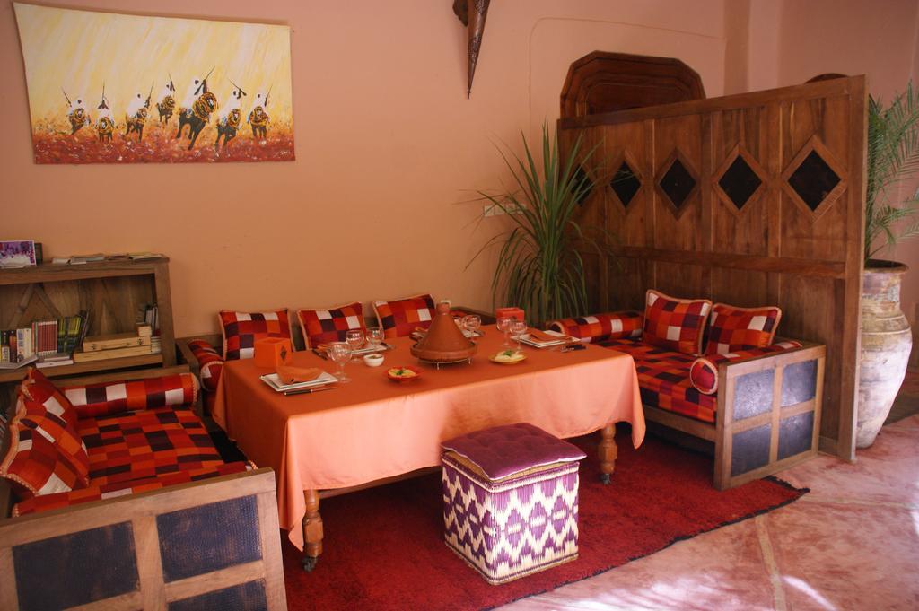 Riad Azenzer Маракеш Екстериор снимка